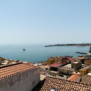 Nick & Santo'S Holiday Homes B&B
